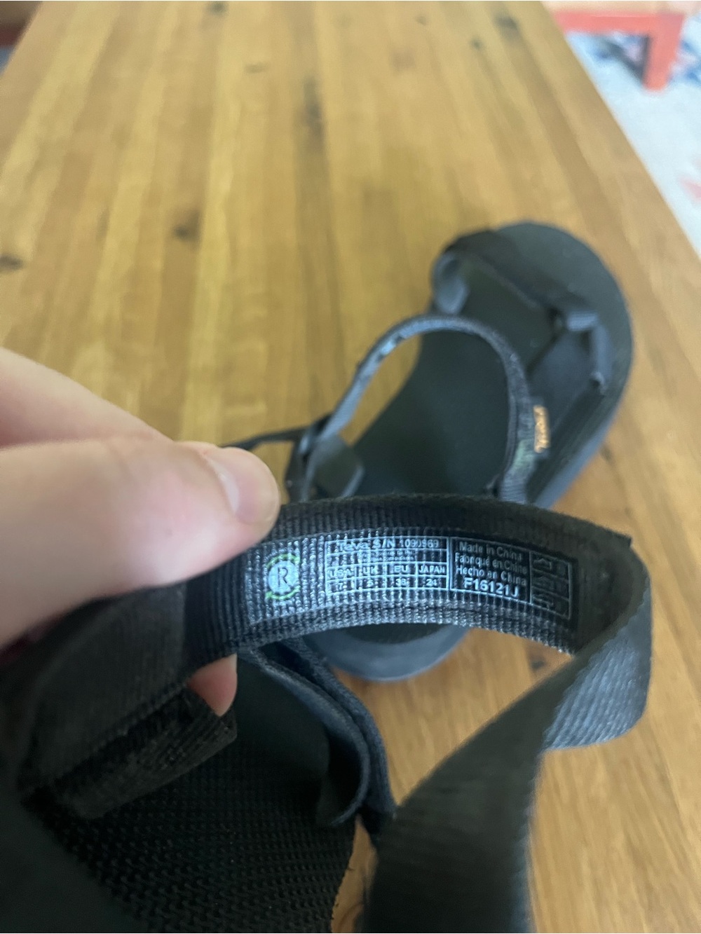 Teva Black Thick-Strap midform Sandals - Picture 5 of 5